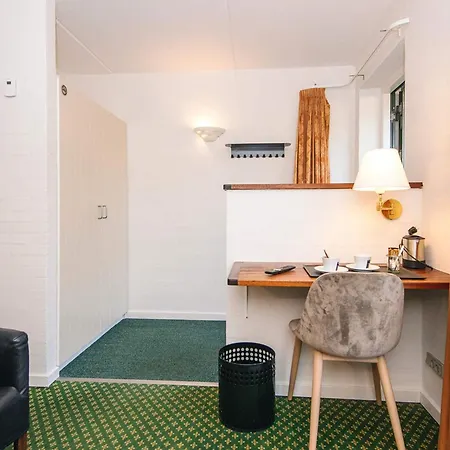 Fanobad Lavish Near *